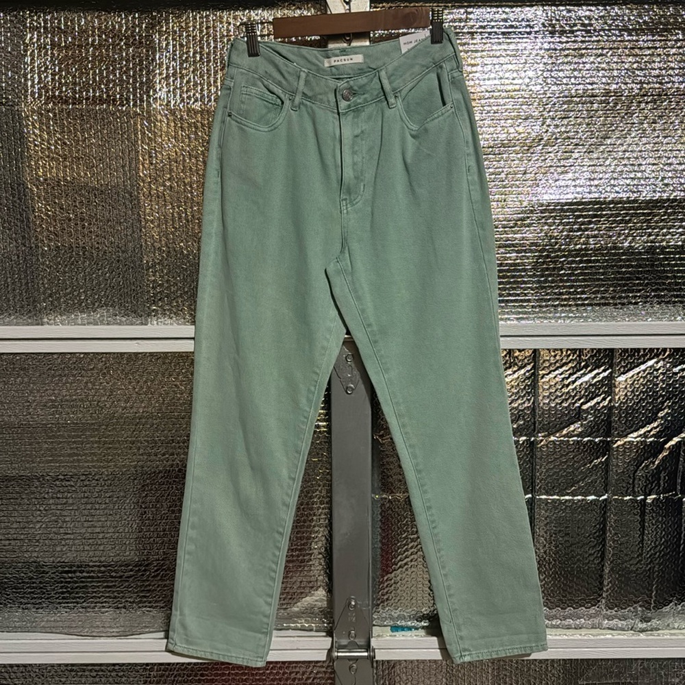 Pacsun  Mom Jean Mint Green Women’s size 25 MWT